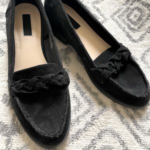 FOREVER 21 black loafers